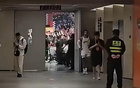 CBA生涯之夜成背景板！广厦外援布朗在球员通道飞踢铁板泄愤